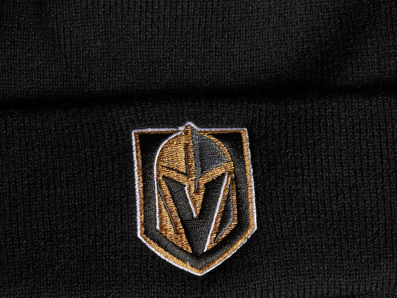 Шапка "NHL Vegas Golden Knights" с помпоном