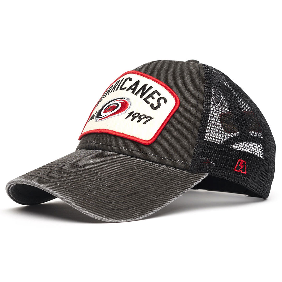 Купить Бейсболка "NHL Carolina Hurricanes Est. 1997" черная с сеткой 55-58 в Казахстане — Hockey1.kz