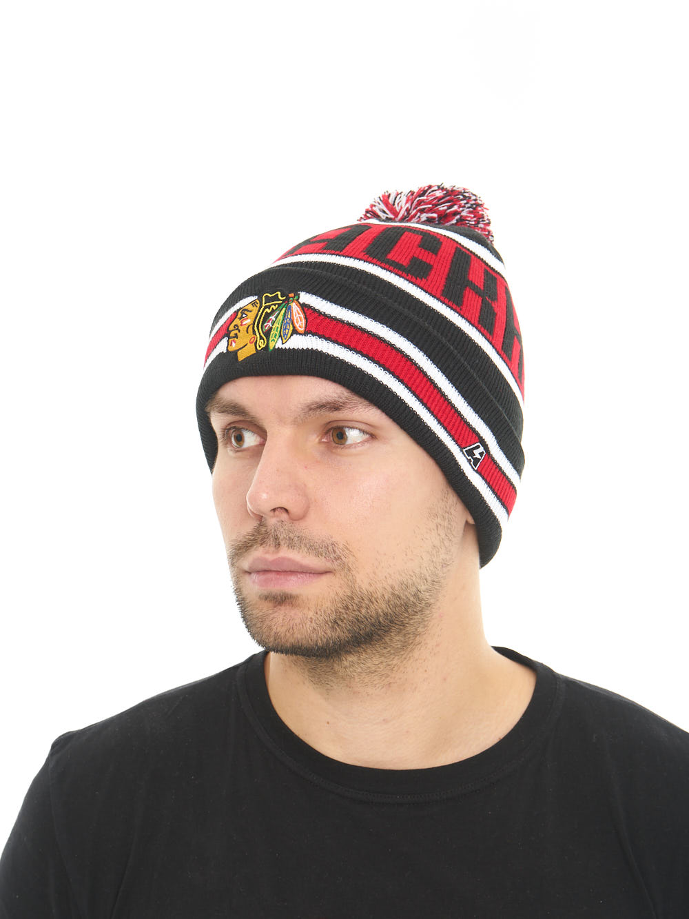 Шапка "NHL Chicago Blackhawks" с помпоном
