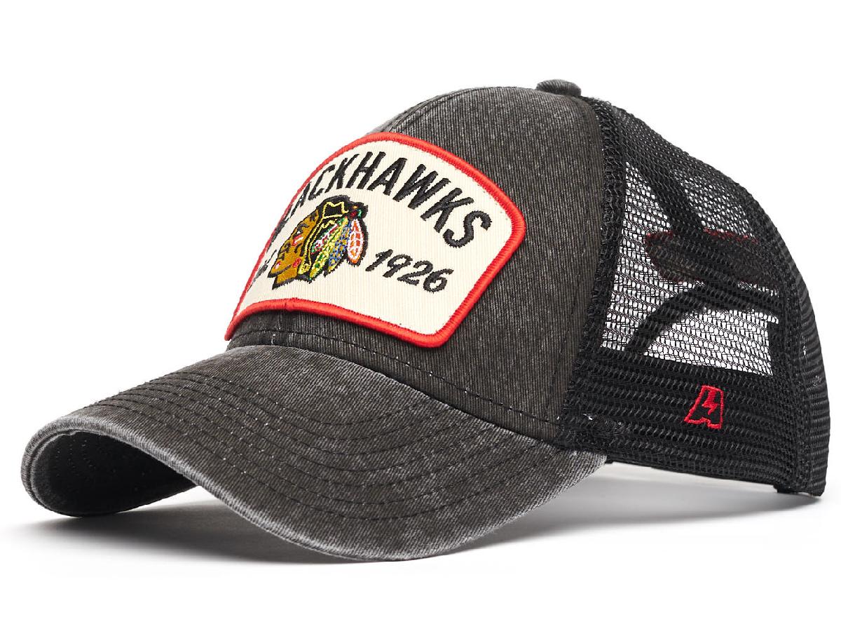 Бейсболка "NHL Chicago Black Hawks Est. 1926" черная с сеткой 55-58