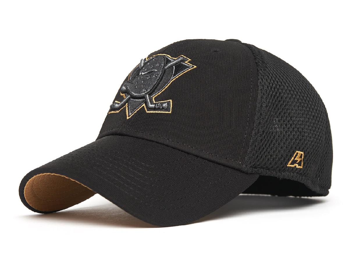 Бейсболка "NHL Anaheim Ducks" черная с сеткой 56-57