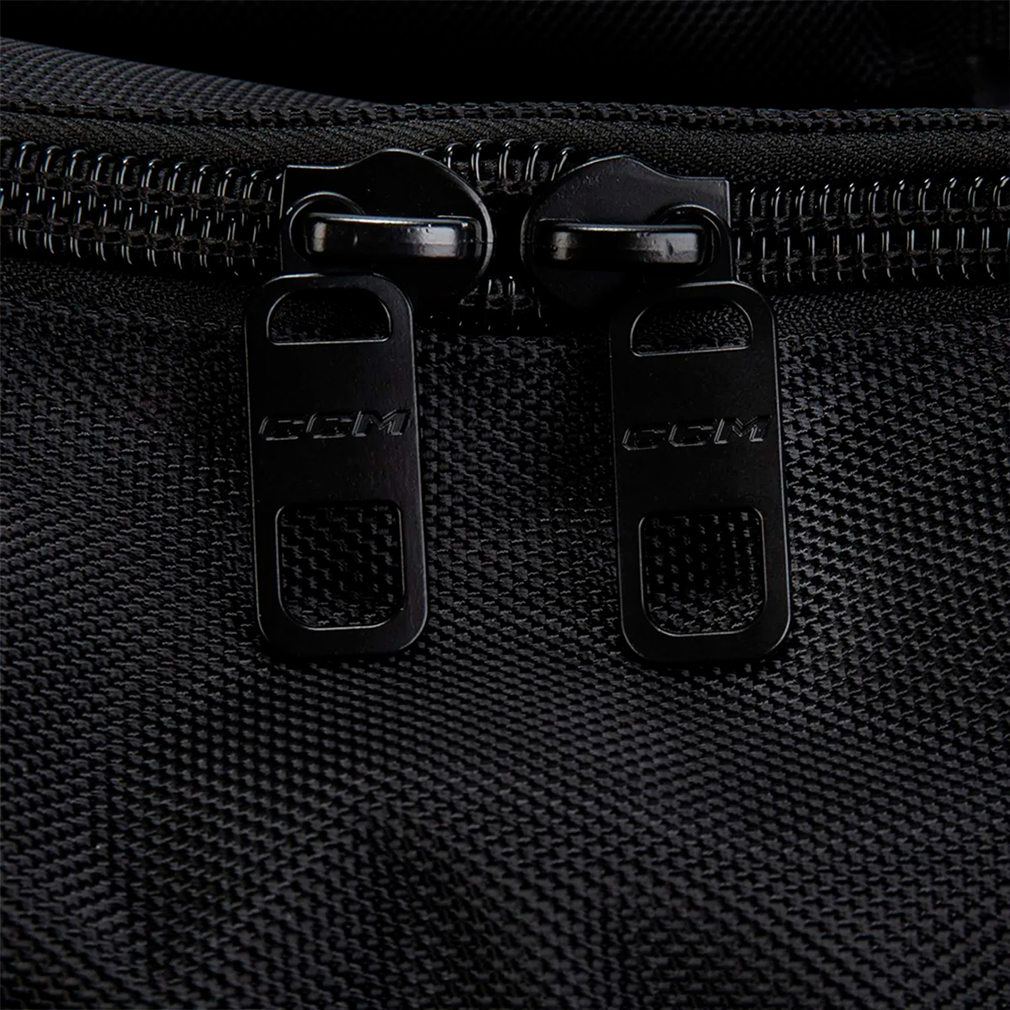 Сумка вратаря CCM Pro Goalie Bag 44" на колесах взрослая