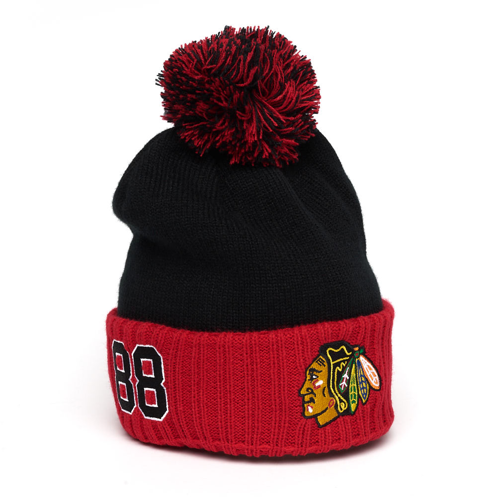 Шапка "NHL Chicago Black Hawks" №88 с помпоном с вышивкой черно-красная