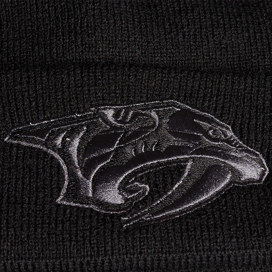 Шапка "NHL Nashville Predators" с вышивкой с отворотом черная