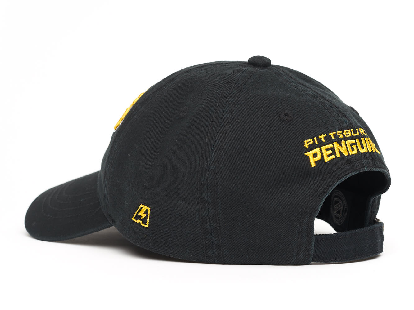 Бейсболка "NHL Pittsburgh Penguins Hockey Est. 1967" черная 52-54