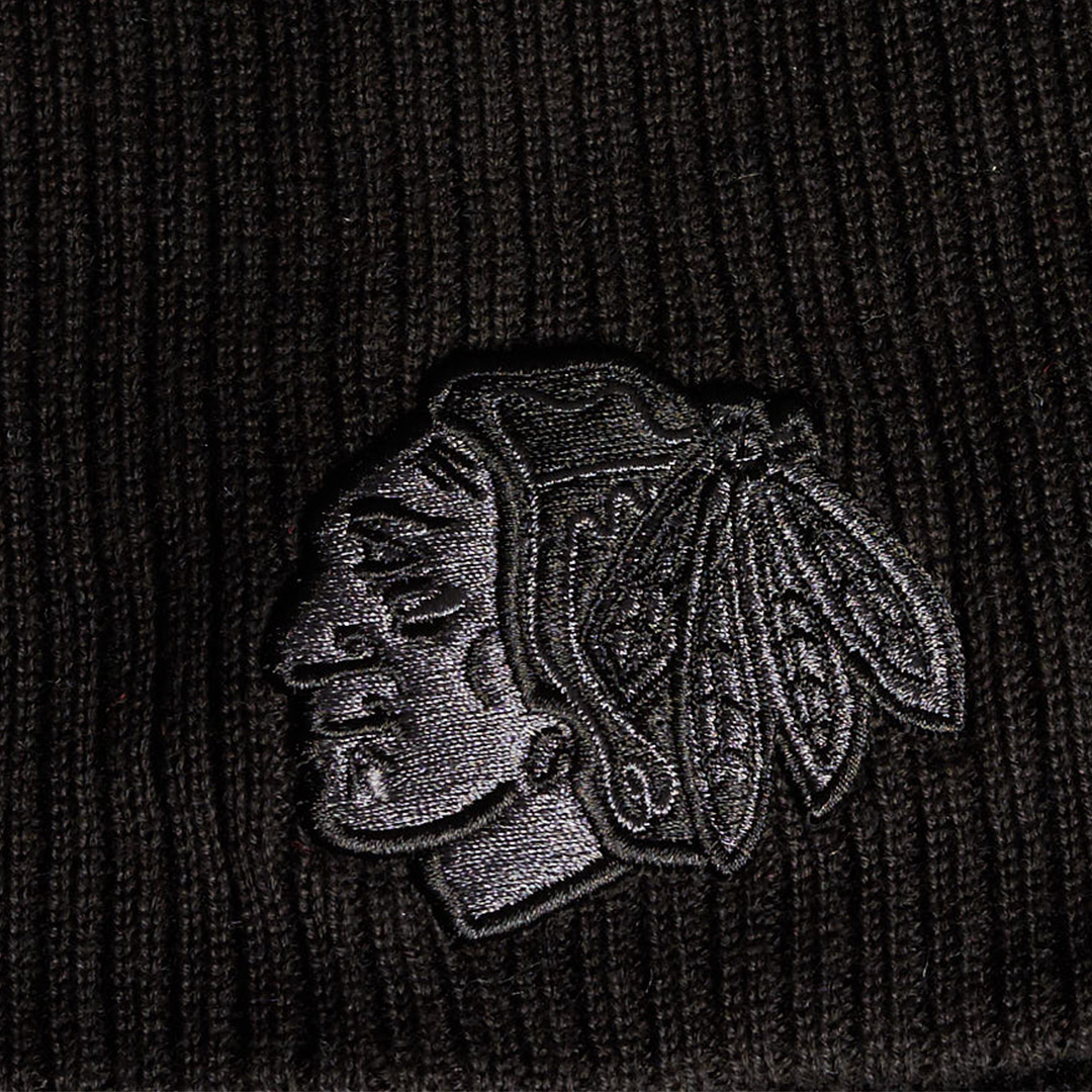 Шапка "NHL Chicago Blackhawks" без отворота