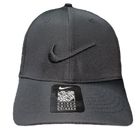 Бейсболка Nike с перфорацией черная