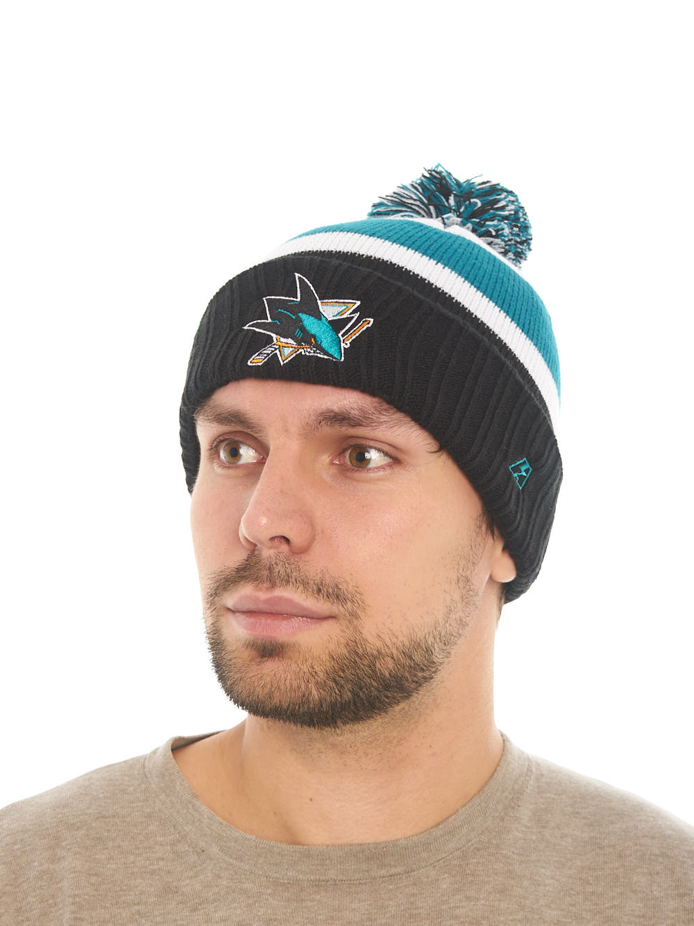 Шапка "NHL San Jose Sharks" с помпоном с вышивкой черно-зеленая-белая