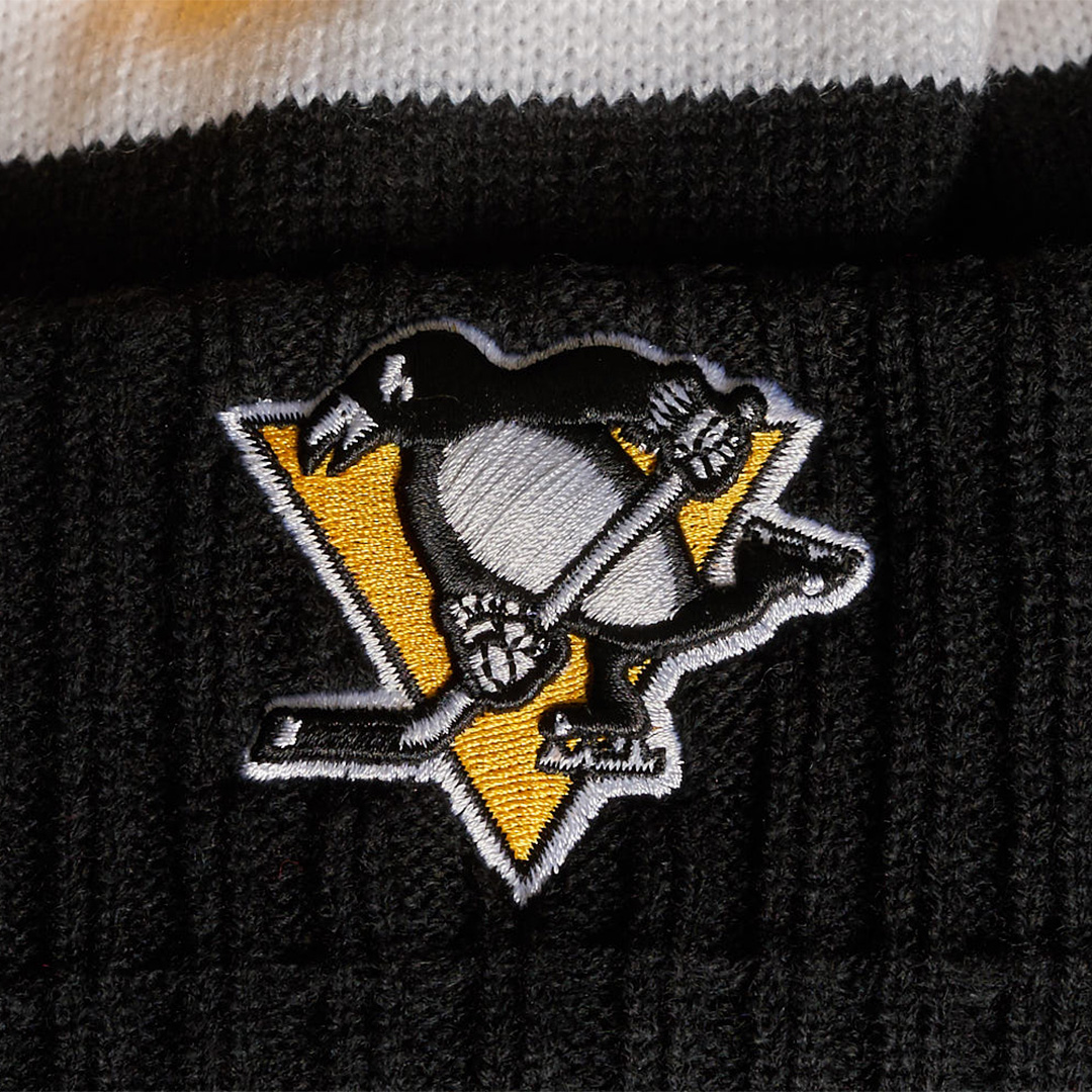 Шапка "NHL Pittsburgh Penguins" с помпоном