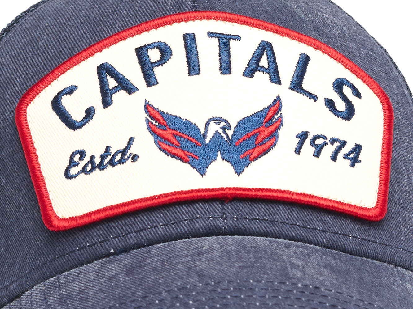 Бейсболка "NHL Washington Capitals Est. 1974" темно-синяя с сеткой 55-58