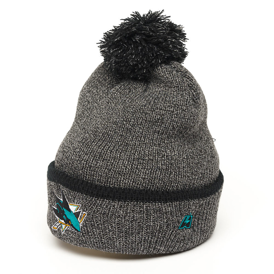 Шапка "NHL San Jose Sharks" с помпоном