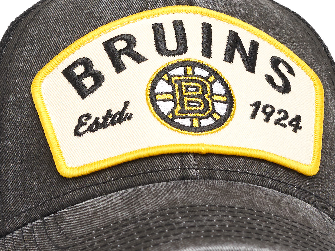 Бейсболка "NHL Boston Bruins Hockey Est. 1924" черная с сеткой 55-58